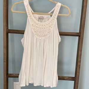 Sushiflower Creme and Pearl Sleeveless Top Size Large